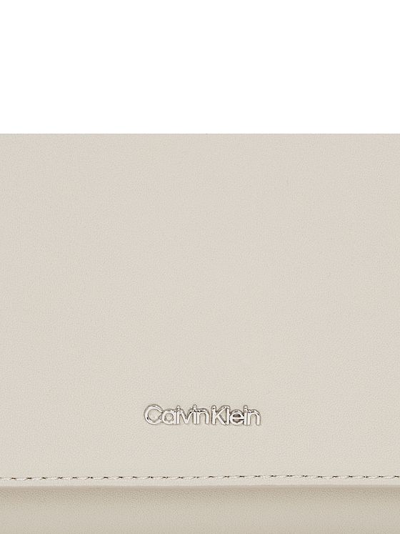 Calvin Klein CK Must Skuldertaske 27 cm