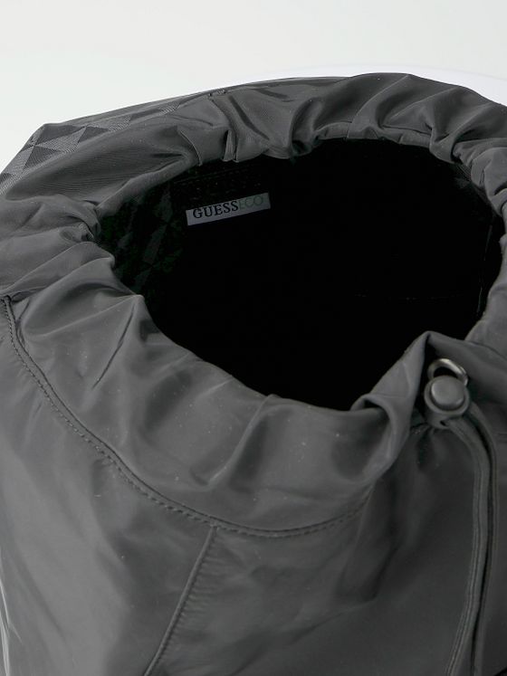 Guess Berlin Daypack 38.5 cm Laptoprum