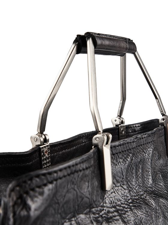 Campomaggi Giuditta Handväska M Läder 32 cm Campomaggi Giuditta Handväska M Läder 32 cm