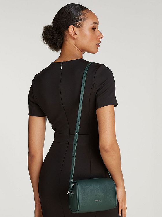 Calvin Klein Ck Refine Mini Bag skuldertaske 18.5 cm Calvin Klein Ck Refine Mini Bag skuldertaske 18.5 cm