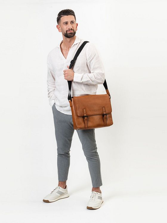 Farmhood Memphis Dokumenttaske Messenger Læder 38 cm Laptoprum