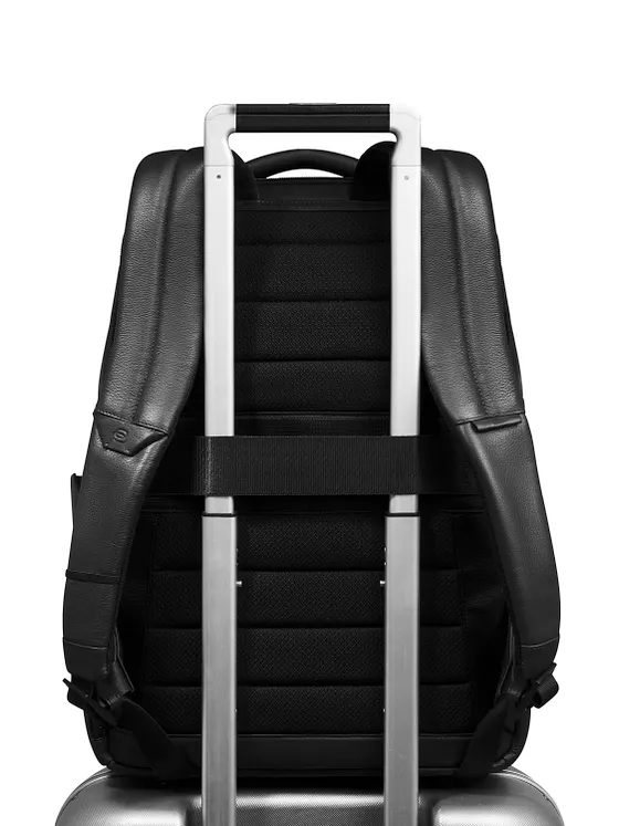 Piquadro Russell Mochila de negocios Bloqueo RFID Piel natural 42 cm Compartimento para el portátil