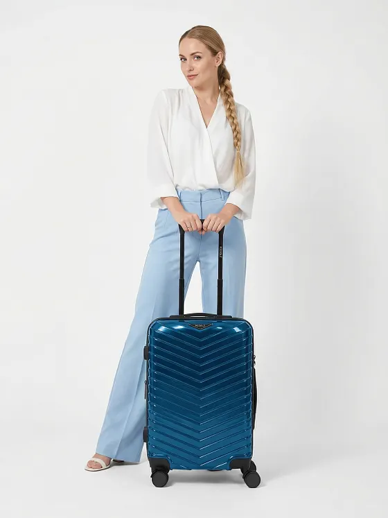 Redolz Essentials 18 2.0 4-hjulig Handbagageväska S 55 cm med expansionsveck Redolz Essentials 18 2.0 4-hjulig Handbagageväska S 55 cm med expansionsveck