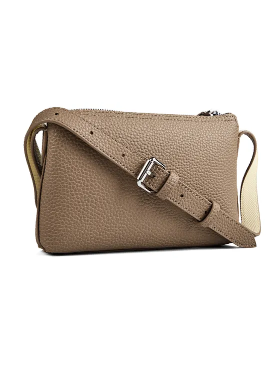 Lacoste Anna Crossbody-väska 19 cm