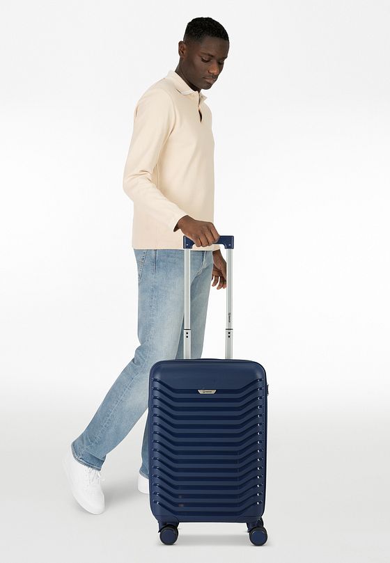 Benzi 5820 4 hjul Kabinetrolley 55 cm Benzi 5820 4 hjul Kabinetrolley 55 cm