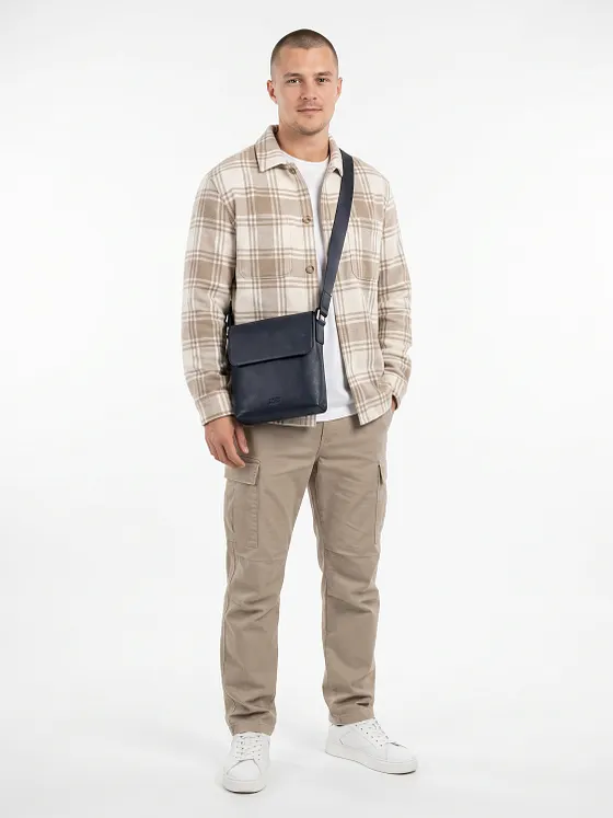 Jost Lysa Crossbody-väska S Läder 21 cm Jost Lysa Crossbody-väska S Läder 21 cm