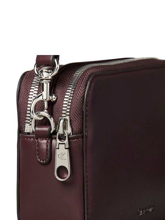 Calvin Klein Webbing Mini Bag skuldertaske 18 cm Calvin Klein Webbing Mini Bag skuldertaske 18 cm