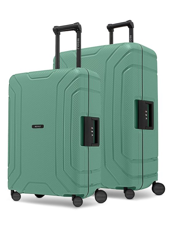 Redolz Essentials 15 4-hjulet kuffertsæt, størrelserne M og L, med trepunktslås Redolz Essentials 15 4-hjulet kuffertsæt, størrelserne M og L, med trepunktslås