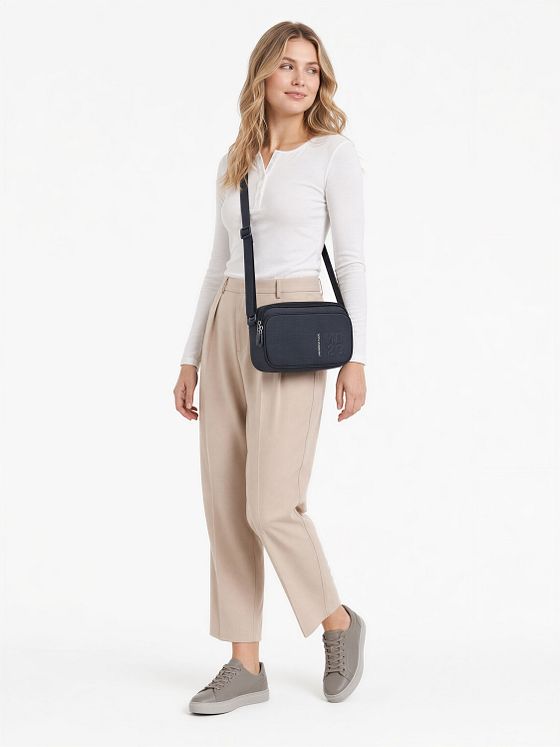 Mandarina Duck MD20 Bolsa de hombro 24 cm Mandarina Duck MD20 Bolsa de hombro 24 cm