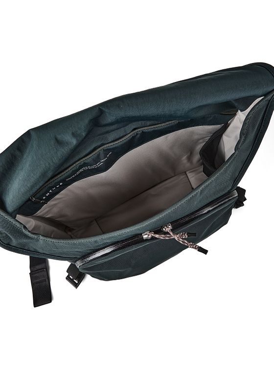 Bellroy Venture Messengertaske 45 cm Laptoprum Bellroy Venture Messengertaske 45 cm Laptoprum