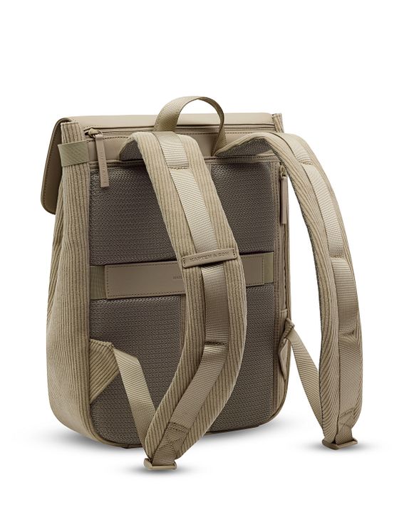 Kapten & Son Fyn Batoh 39.5 cm Kapsa na notebook