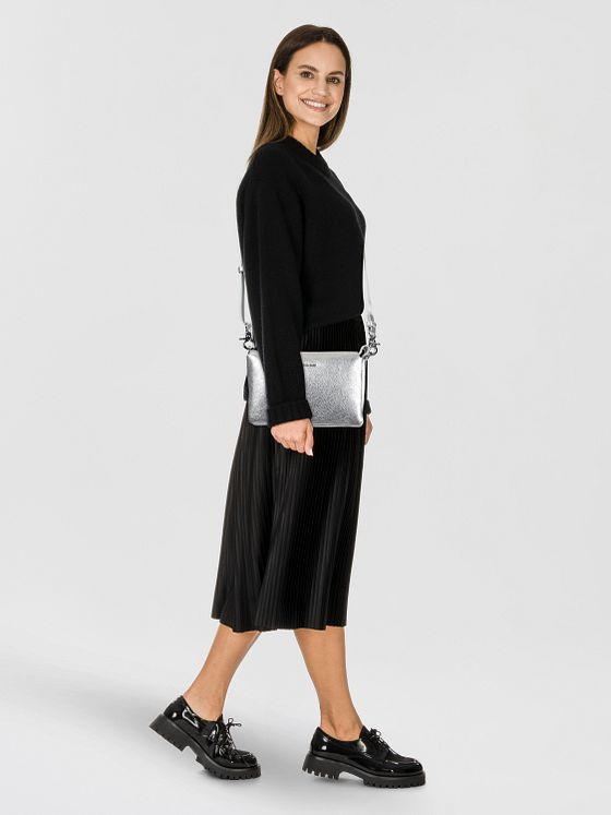 Mandarina Duck Mellow Metal Skuldertaske Læder 23 cm Mandarina Duck Mellow Metal Skuldertaske Læder 23 cm