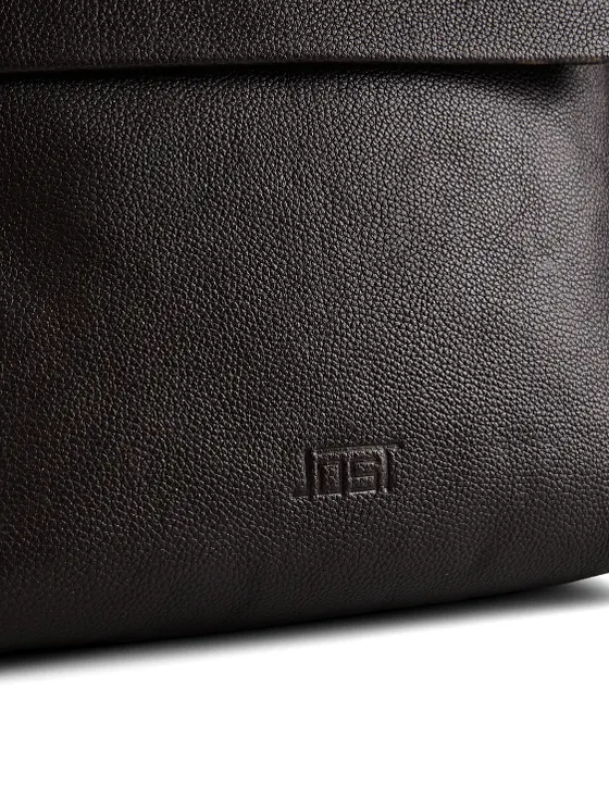Jost Lysa Crossbody-laukku S Nahka 21 cm Jost Lysa Crossbody-laukku S Nahka 21 cm