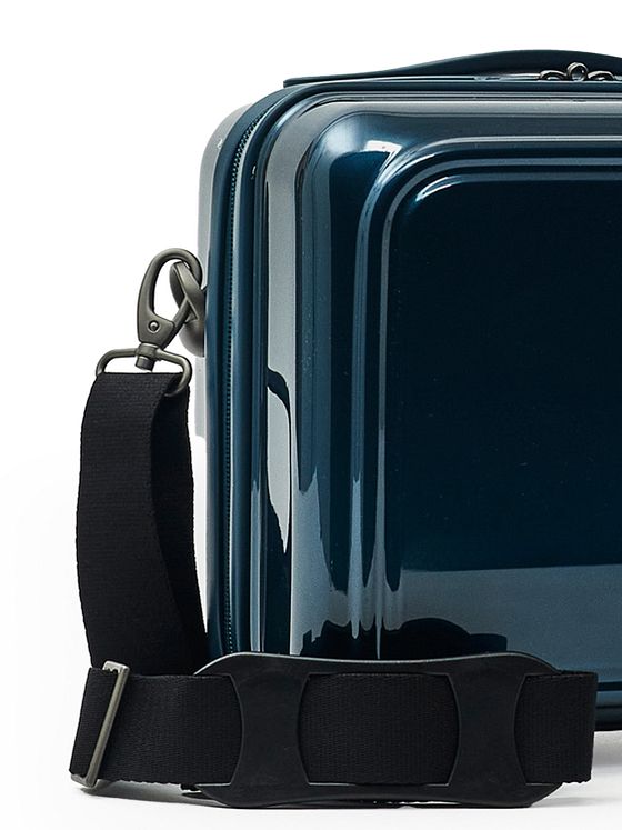 Mandarina Duck Logoduck + Metal Beautycase 28.5 cm