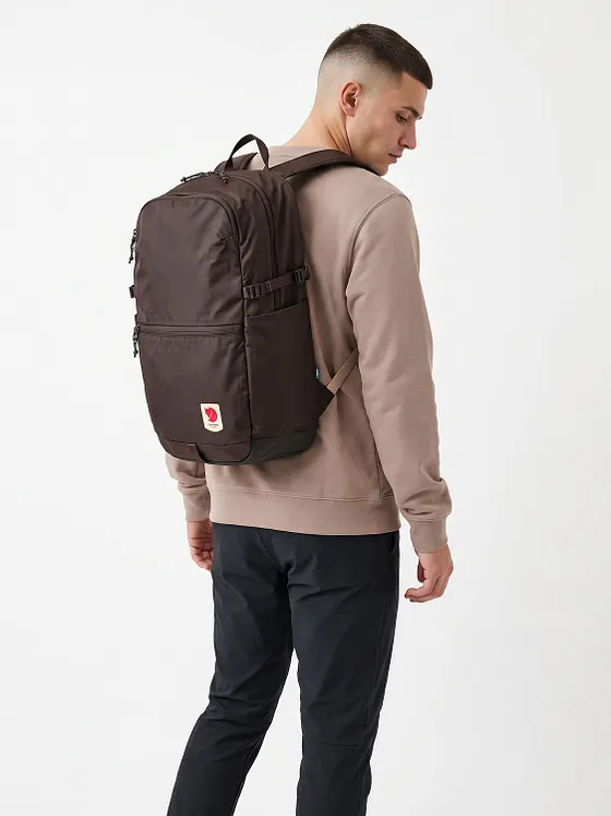 Fjällräven High Coast 24 L Turistický batoh 49 cm