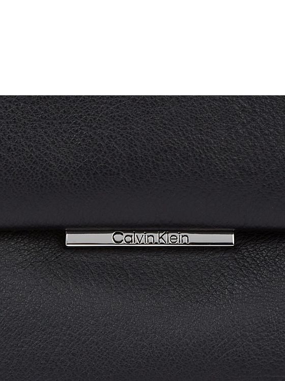 Calvin Klein Skuldertaske 30 cm Calvin Klein Skuldertaske 30 cm