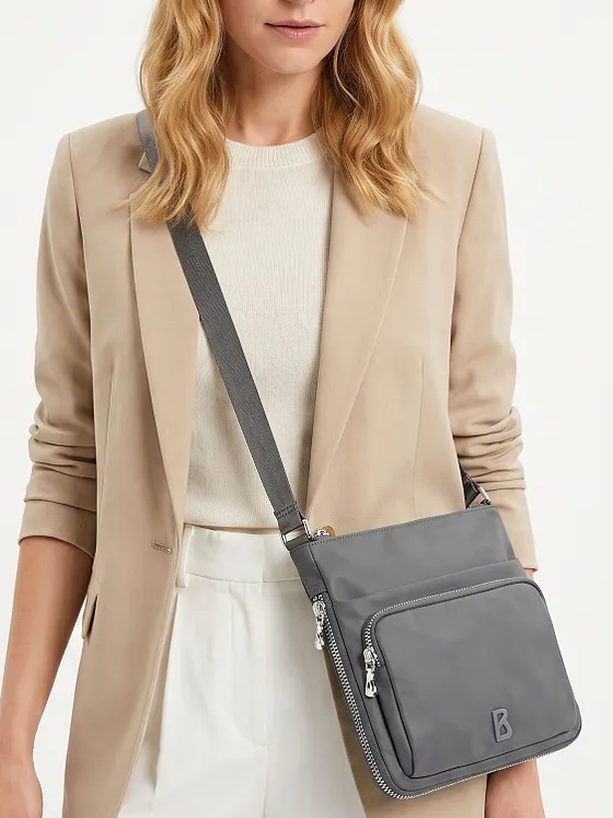 Bogner Verbier Play 1.0 Serena Crossbody taška 25 cm Bogner Verbier Play 1.0 Serena Crossbody taška 25 cm