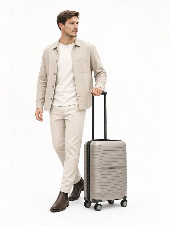 Stratic Shine 4-hjulet Håndbagage 55 cm Stratic Shine 4-hjulet Håndbagage 55 cm