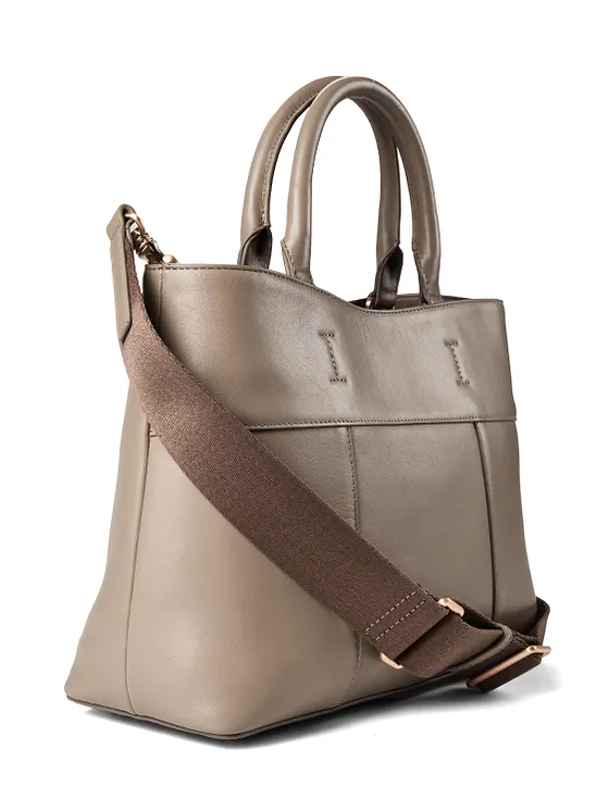 Joop! Kiana Käsilaukku Nahka 32 cm Joop! Kiana Käsilaukku Nahka 32 cm