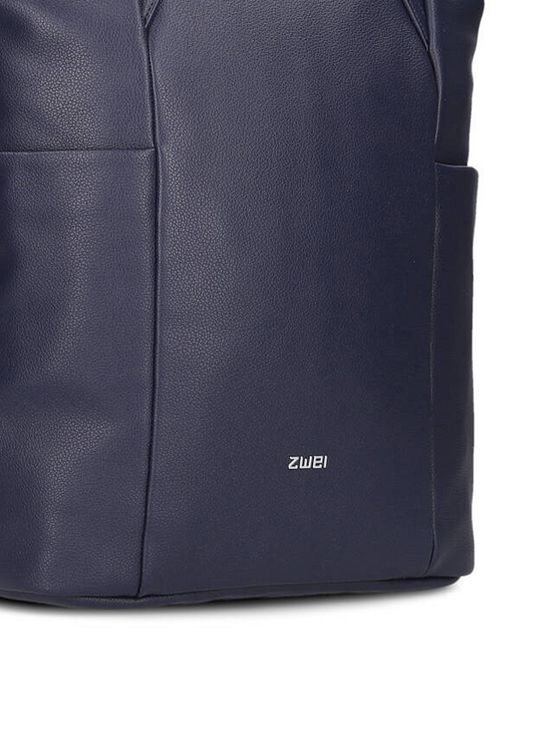 Zwei Pia Batoh 40 cm Kapsa na notebook