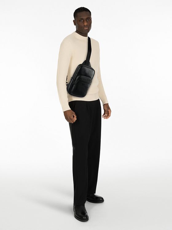 Hugo Quantic Sling Bag 30 cm