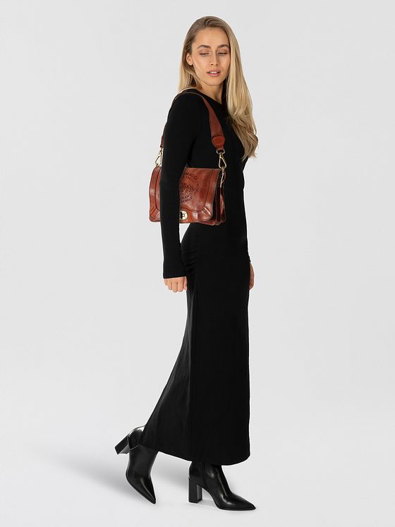 Campomaggi Perla Skuldertaske Læder 23 cm Campomaggi Perla Skuldertaske Læder 23 cm