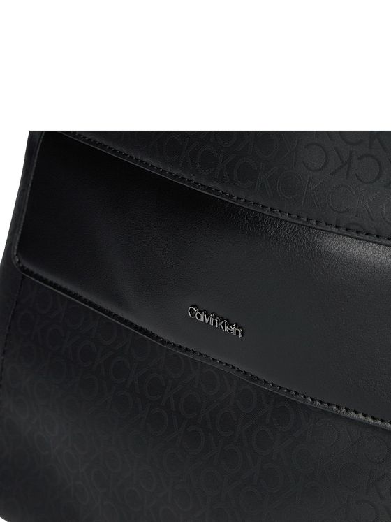 Calvin Klein CK Sleek Daypack 40 cm Laptoprum Calvin Klein CK Sleek Daypack 40 cm Laptoprum