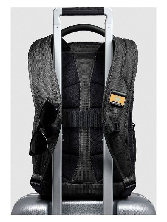 Piquadro PQ-Earth Forretningsrygsæk RFID-beskyttelse 41 cm Laptoprum