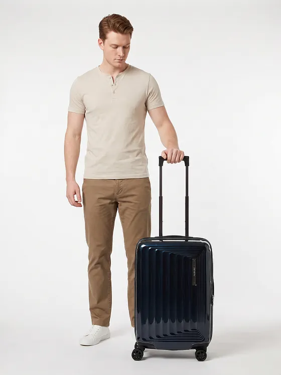 Samsonite Nuon 4-pyöräinen Käsimatkatavara 55 cm Laajennettava