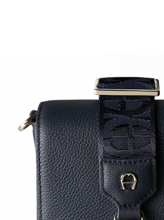 AIGNER Zita Skuldertaske Læder 23 cm