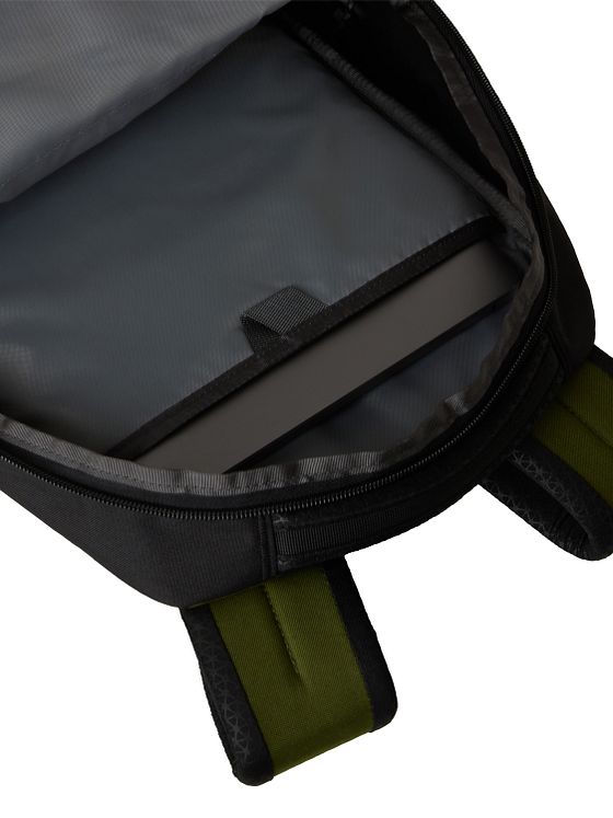 The North Face Batoh Jester 46 cm s přihrádkou na notebook