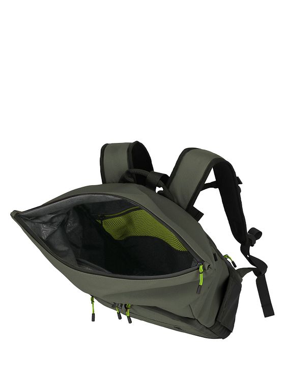 Travelite Briize Daypack M 45 cm Laptoprum Travelite Briize Daypack M 45 cm Laptoprum