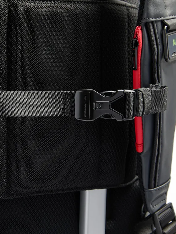 Piquadro Urban Daypack RFID-beskyttelse Læder 46 cm Laptoprum