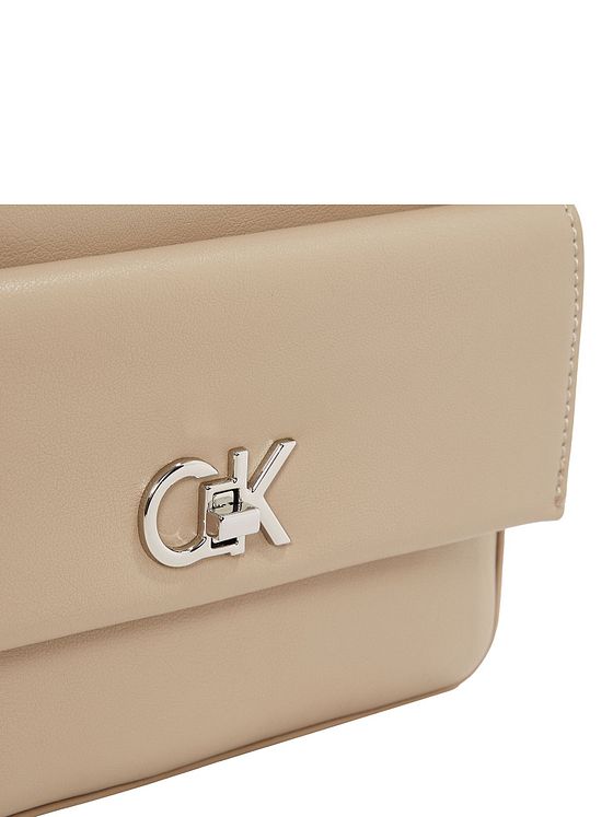 Calvin Klein Re-Lock Skuldertaske 21 cm Calvin Klein Re-Lock Skuldertaske 21 cm