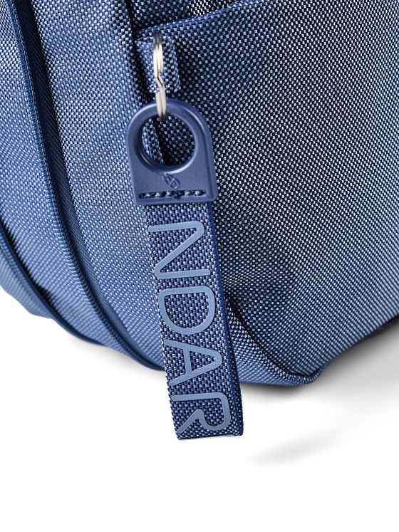 Mandarina Duck MD20 Bolsa de hombro 39 cm Con asa expansible Mandarina Duck MD20 Bolsa de hombro 39 cm Con asa expansible