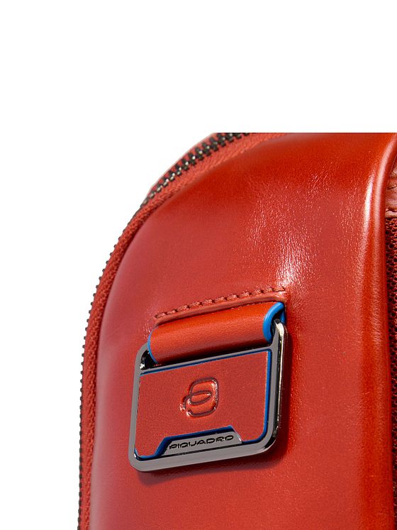 Piquadro Blue Square Daypack Læder 29 cm Laptoprum Piquadro Blue Square Daypack Læder 29 cm Laptoprum