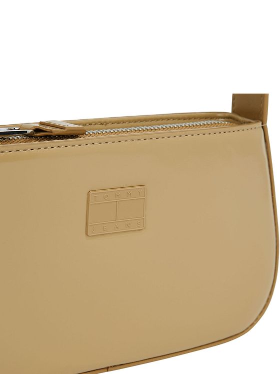 Tommy Hilfiger Jeans TJW Ess Must Skuldertaske 22 cm Tommy Hilfiger Jeans TJW Ess Must Skuldertaske 22 cm