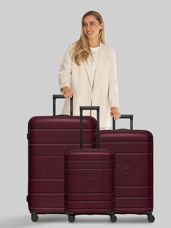 Redolz Essentials 11 4 hjul Kuffert 3-delt med strækfold Redolz Essentials 11 4 hjul Kuffert 3-delt med strækfold