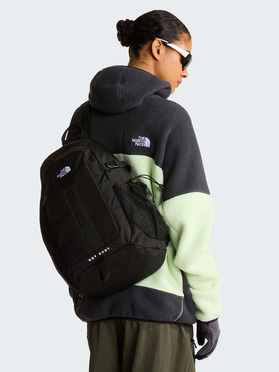 The North Face Bolso bandolera Hot Shot de 47 cm The North Face Bolso bandolera Hot Shot de 47 cm