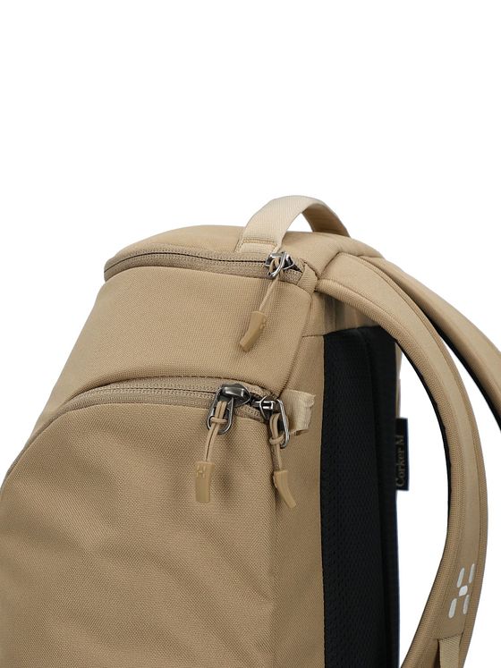 Haglöfs Corker Medium Daypack 43 cm Laptoprum Haglöfs Corker Medium Daypack 43 cm Laptoprum