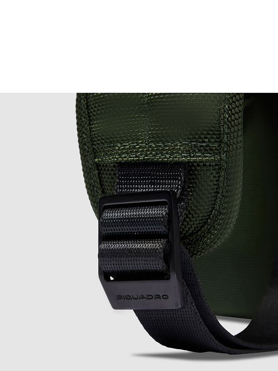 Piquadro Kort skuldertaske 37 cm