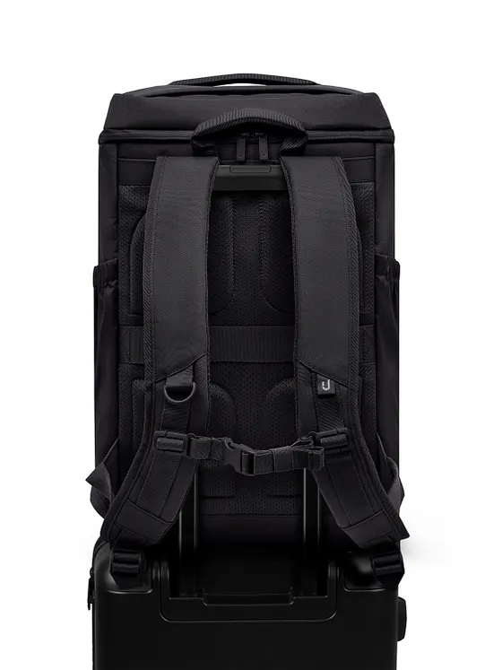 Johnny Urban Kian Daypack 48 cm Laptopfack Johnny Urban Kian Daypack 48 cm Laptopfack