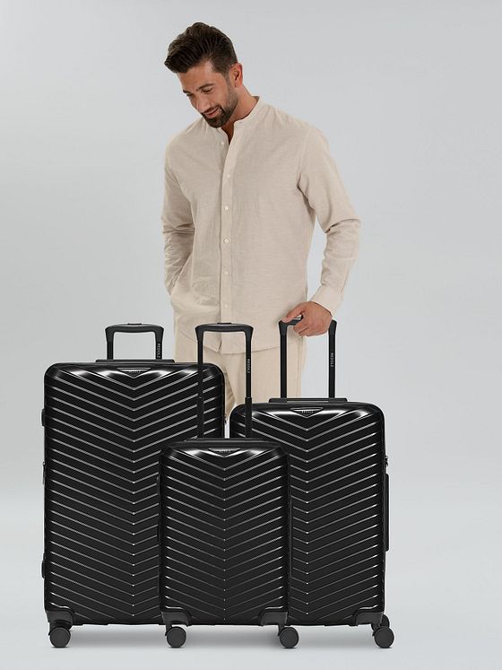 Redolz Essentials 18 4 hjul Kuffert 3-delt med strækfold