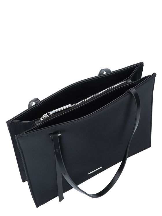 Calvin Klein CK Square Skuldertaske 28 cm Calvin Klein CK Square Skuldertaske 28 cm