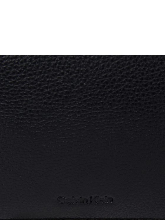 Calvin Klein CK Plaque Skuldertaske 21 cm Calvin Klein CK Plaque Skuldertaske 21 cm