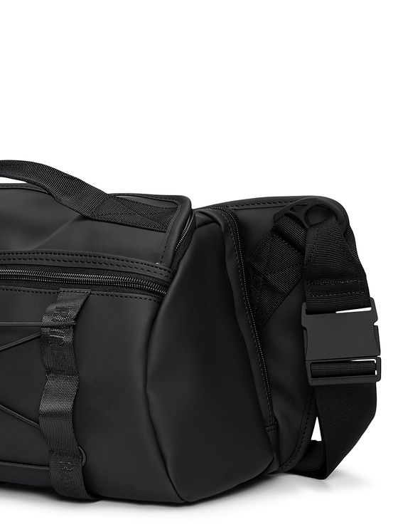 Rains Trail Skuldertaske 47 cm Rains Trail Skuldertaske 47 cm
