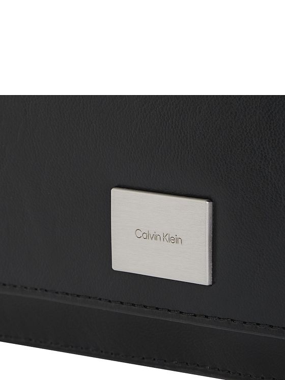 Calvin Klein Brace Skuldertaske 17 cm