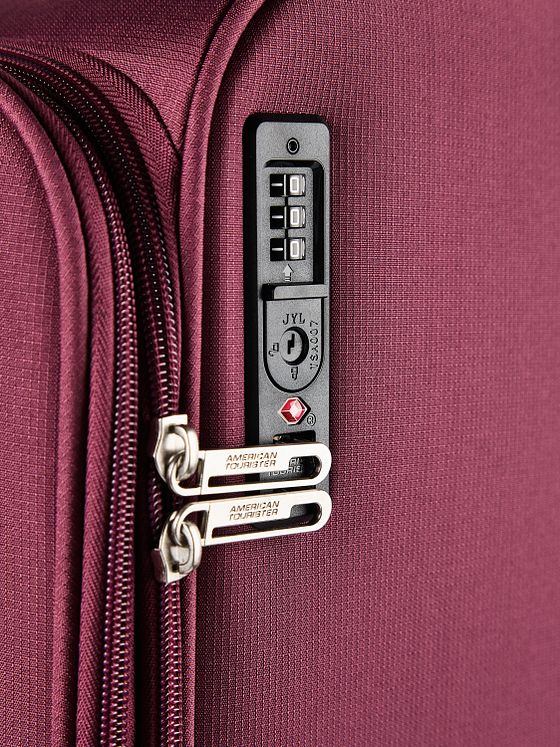 American Tourister Cloudrider 4-pyöräinen vetolaukku L 78.5 cm Laajennettava American Tourister Cloudrider 4-pyöräinen vetolaukku L 78.5 cm Laajennettava