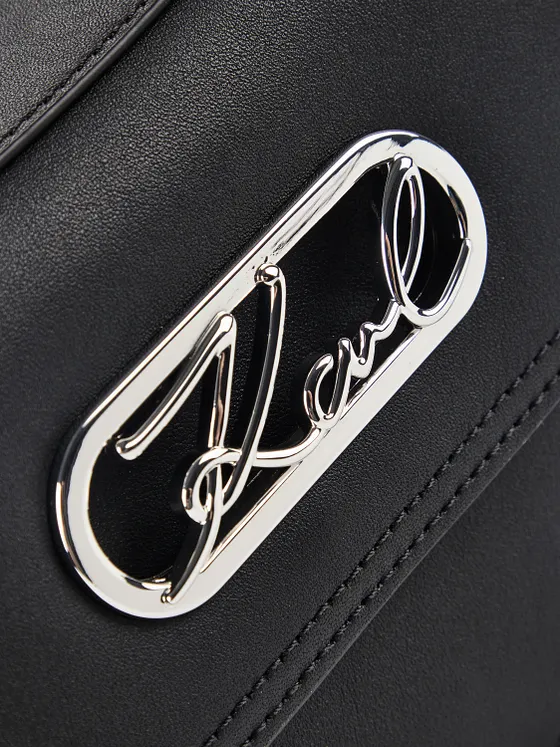 Karl Lagerfeld Signature Crossbody-laukku Nahka 25 cm Karl Lagerfeld Signature Crossbody-laukku Nahka 25 cm
