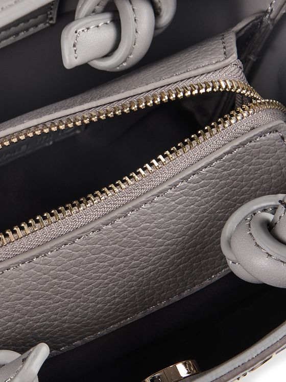 Valentino Alexia Skuldertaske 21 cm Valentino Alexia Skuldertaske 21 cm